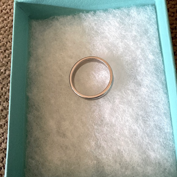 Tiffany&Co - Picture 3 of 4